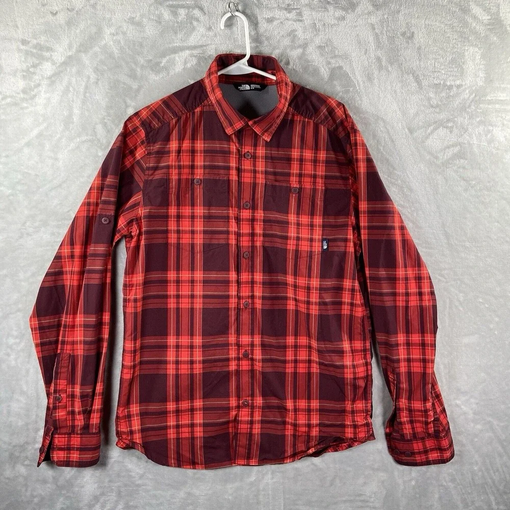 The North Face Shirt men's Medium Button Up Vented Fishing Roll Tabs Red Plaid